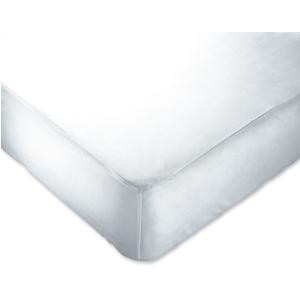 Hospital grade zippered vinyl protector provides 100% waterproof protection for your mattress. Easy to maintain just wipe clean. Antibacterial 100% waterproof PVC. Heavy 4 gauge strength. Encases mattress completely for full protection from moisture, stains and dust.